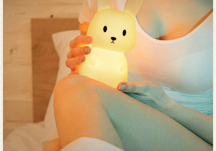 Luce notturna a LED simpatico coniglio animale cartone animato lampada in silicone dimmerabile USB ricaricabile per bambini regalo camera da letto per bambini Luce per dormire