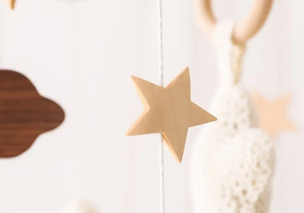 Giostrina Neonato in Legno 0-12 Mesi con Campanella e Sonaglio Appeso, Giocattolo Morbido per Bambini, Idea Regalo